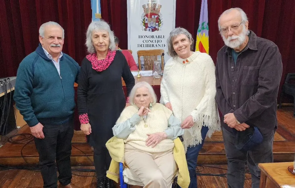 Emotiva ceremonia. Marino acudió al acto. Fotos de gentileza.