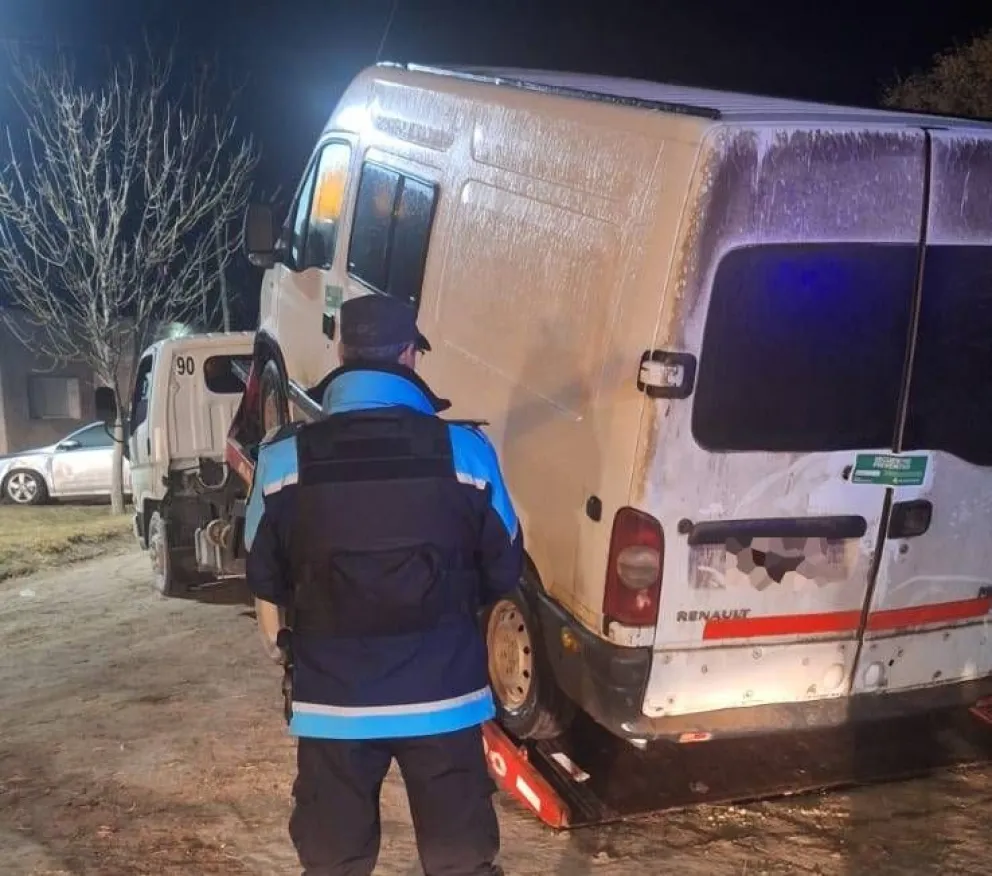 El vehículo fue trasladado al corralón municipal. 