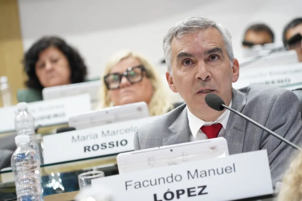 Facundo López, presidente del bloque de JSRN. 