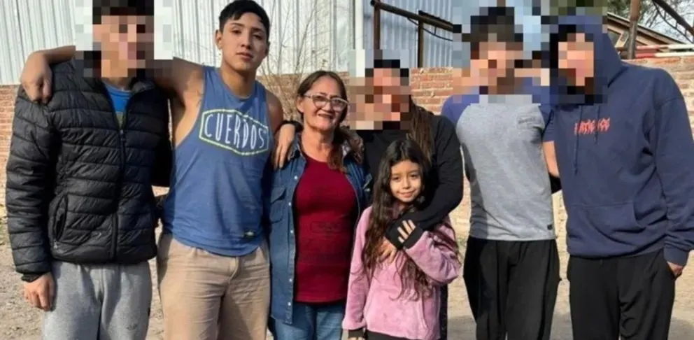  Iban a un cumpleaños y murieron en una ruta devastada. | Foto gentileza