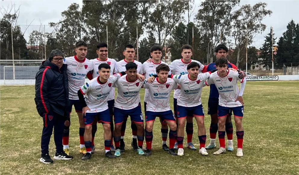 Puntaje perfecto para Villa Congreso en el Patagónico. 