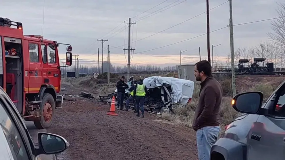 Las víctimas serían dos estatales de Neuquén, ocupantes de la traffic. (Foto gentileza)
