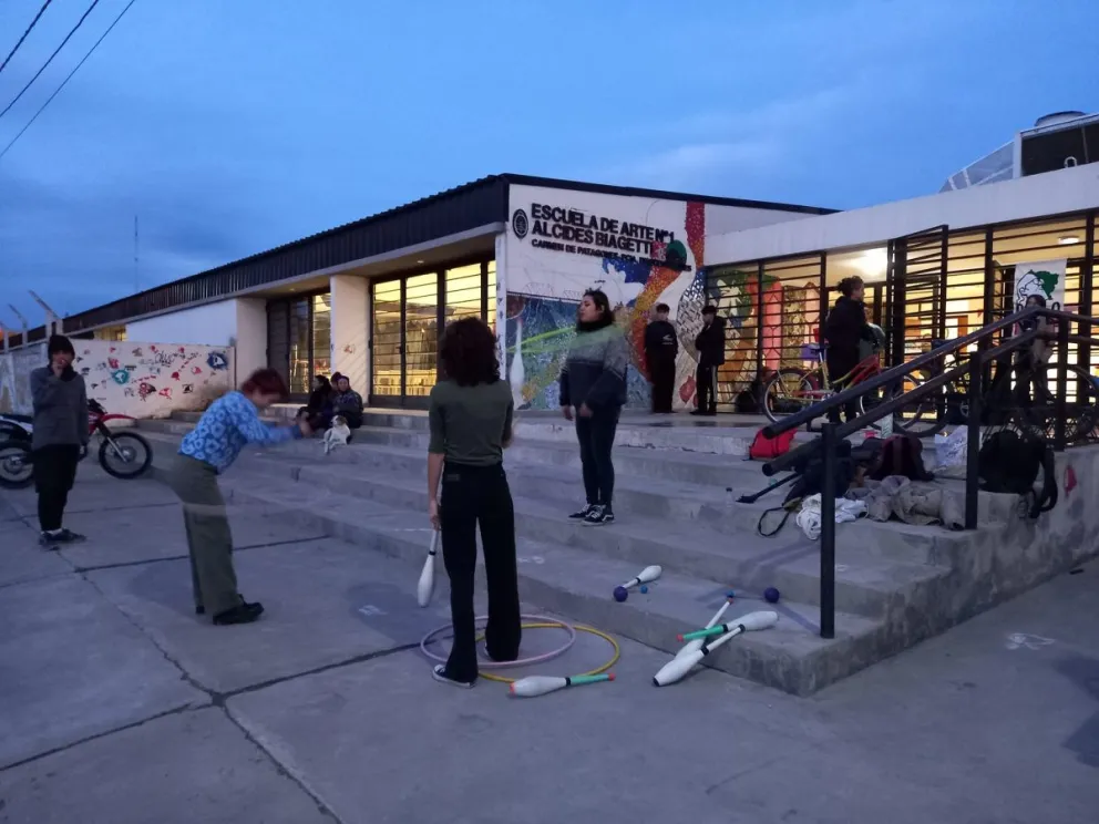 Golpe de la delincuencia a la educación. Foto: Facebook Escuela de Arte Alcides Biagetti.
