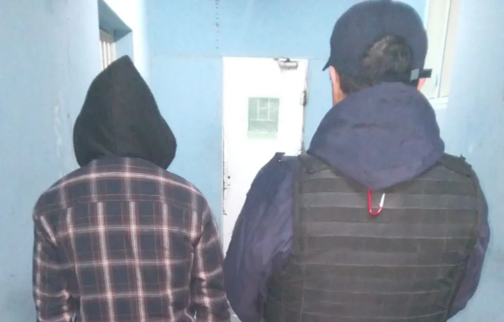 El "rompe vidrios" está preso preventivamente en la unidad policial céntrica. Foto gentileza.