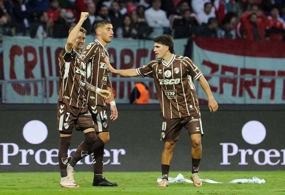 Partido por la fecha 4 de la Zona B del Torneo Clausura.