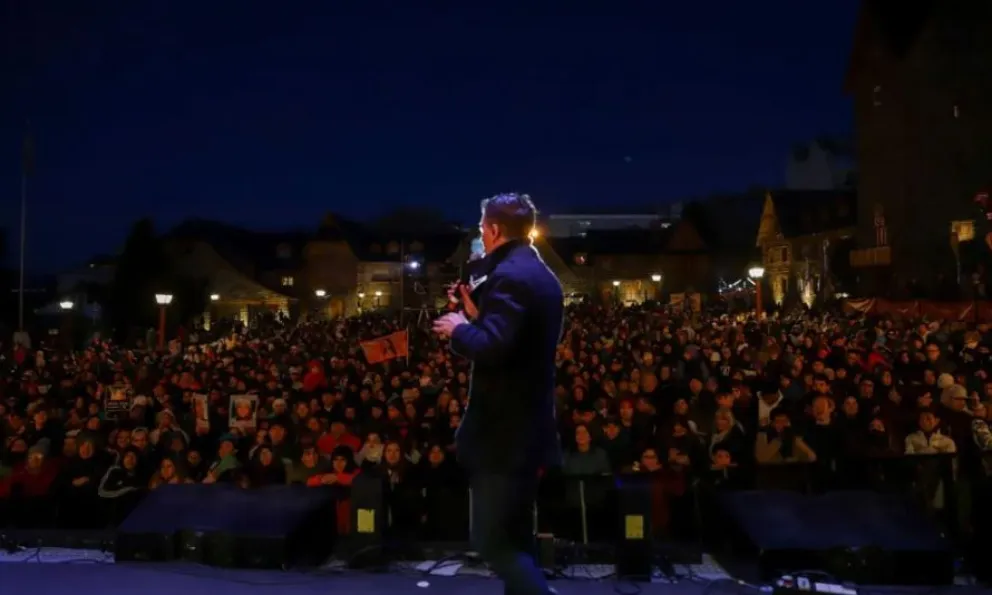 Entrevistas, novedades y la voz de los vecinos en cada jornada de la grilla. 