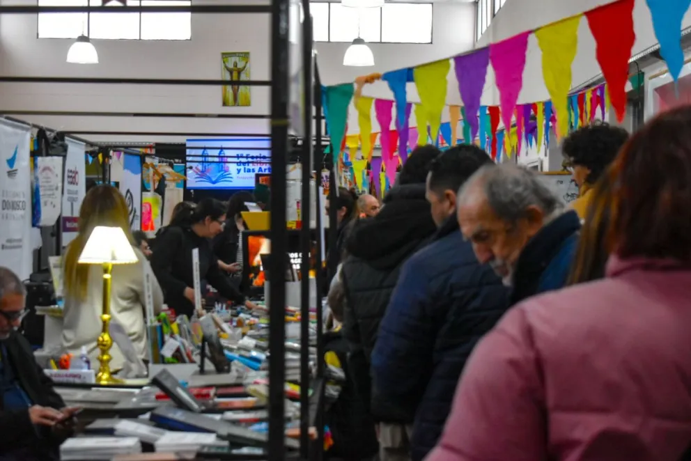 Primera edición de la Feria del Libro en Patagones. 