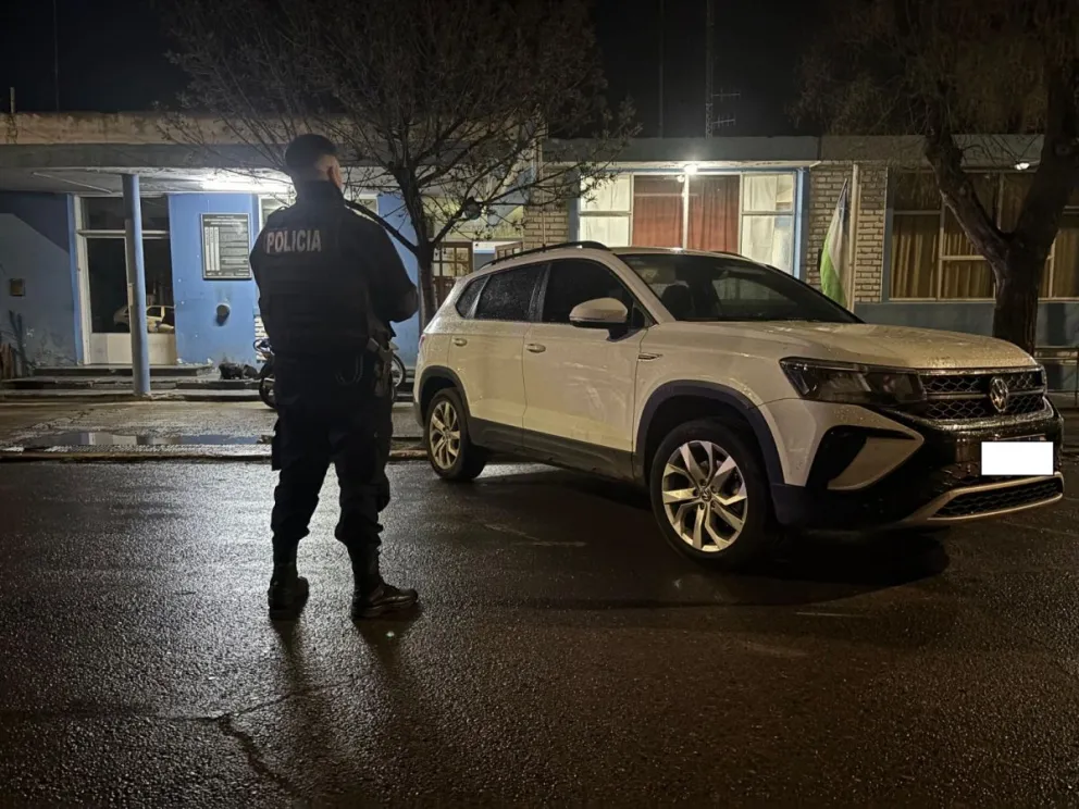 Auto clonado en la ciudad de Viedma. 
