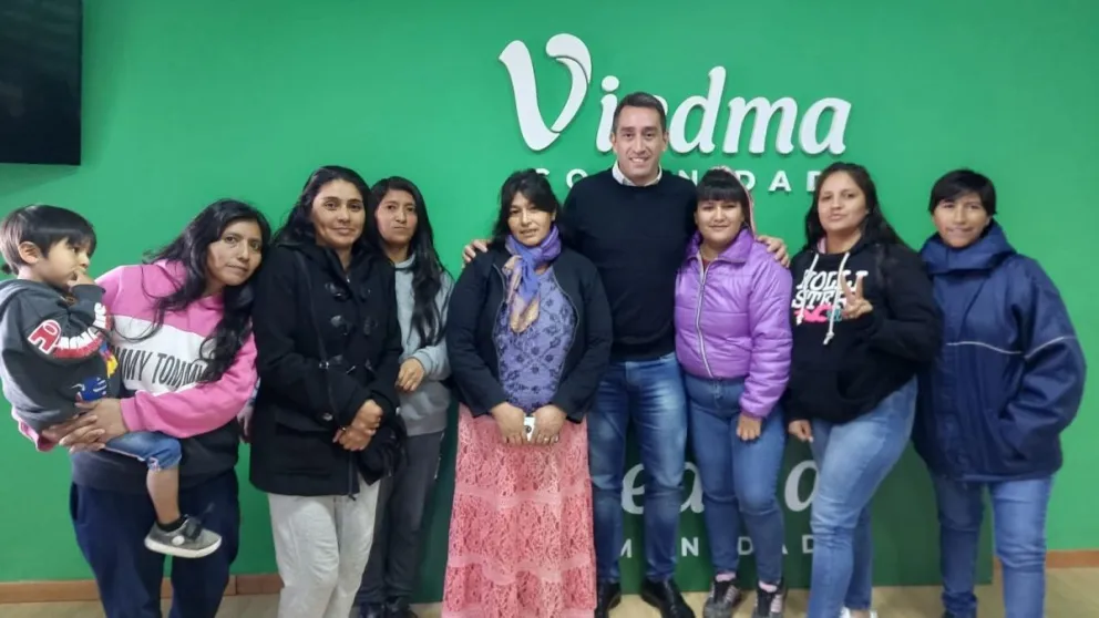 Oportunidad de una visita al Municipio y reunión con el intendente Marcos Castro.