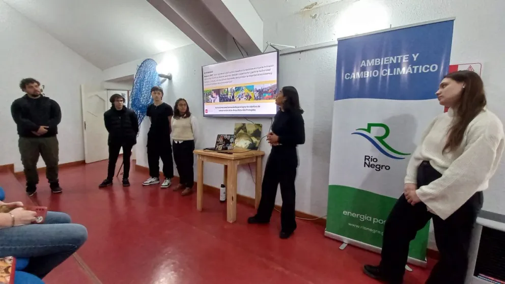 Vecinos destacaron la presentación. Fotos gentileza: Néstor Martínez