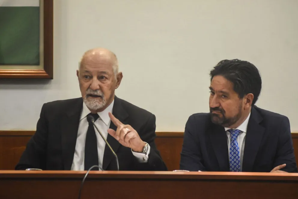 El abogado Chironi y el juez Guerra Labayén. Fotos NoticiasNet/ Vanesa Schwemmler. 