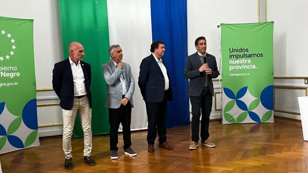 Castro estuvo este lunes junto al gobernador Weretilneck.