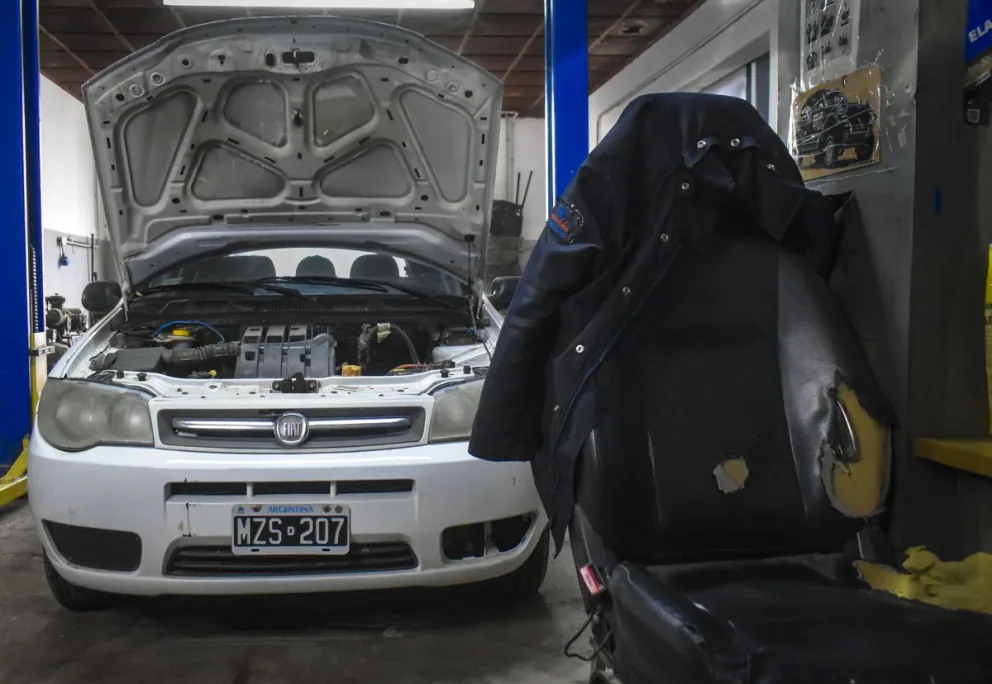 Así es el taller de la Policía rionegrina en Viedma. Fotos Vanesa Schwemmler / NoticiasNet. 