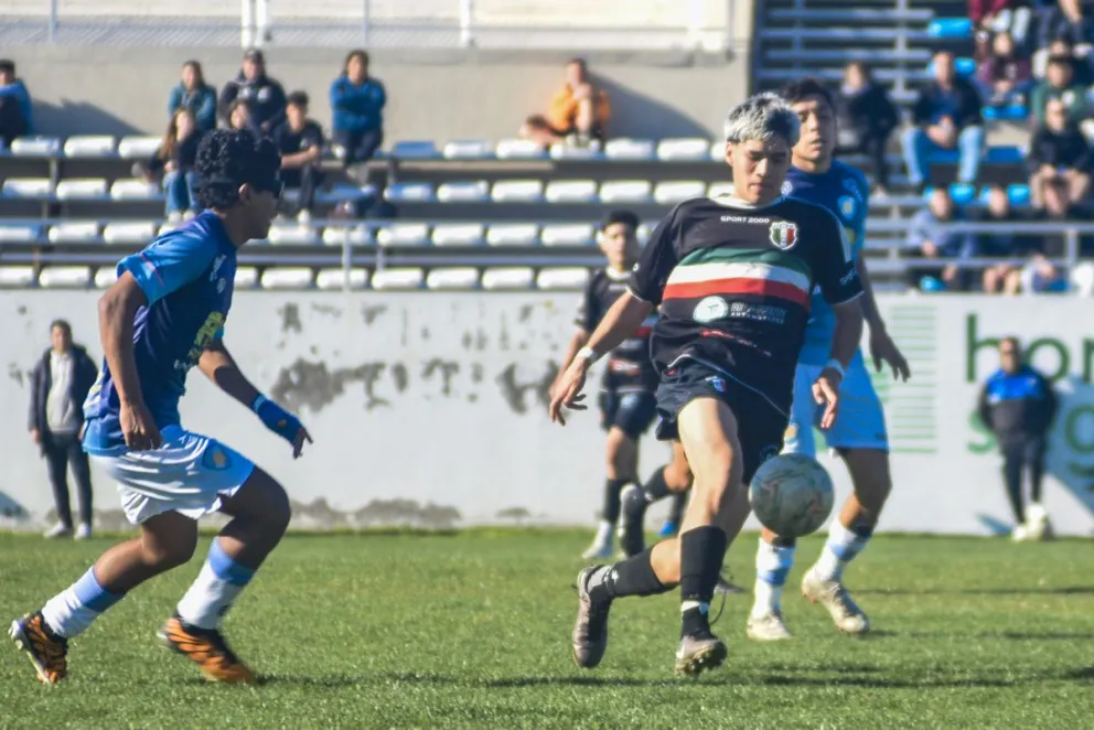 Sin emociones en la tarde viedmense. Fotos; Vanesa Schwemmler para NoticiasNet. 