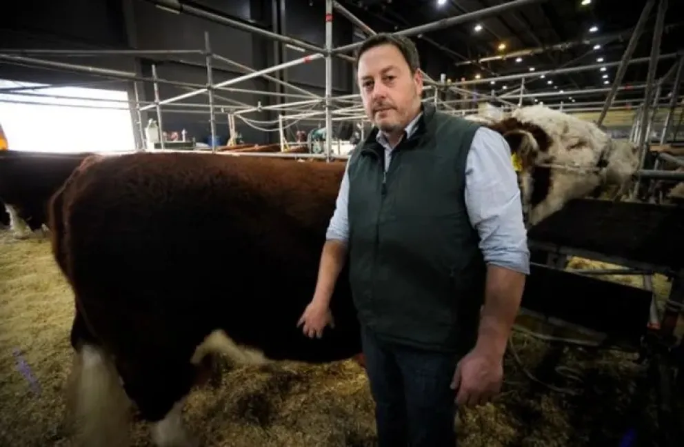 Ahora sigue Patagones.  Gabriel Jaca, propietario de la cabaña.