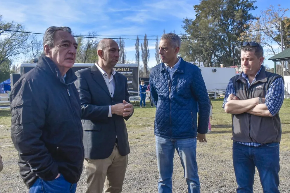 El funcionario provincial reaccionó con firmeza a los cuestionamientos de la intendenta de Roca sobre la expansión del riego provincial. Foto: Archivo de NoticiasNet.