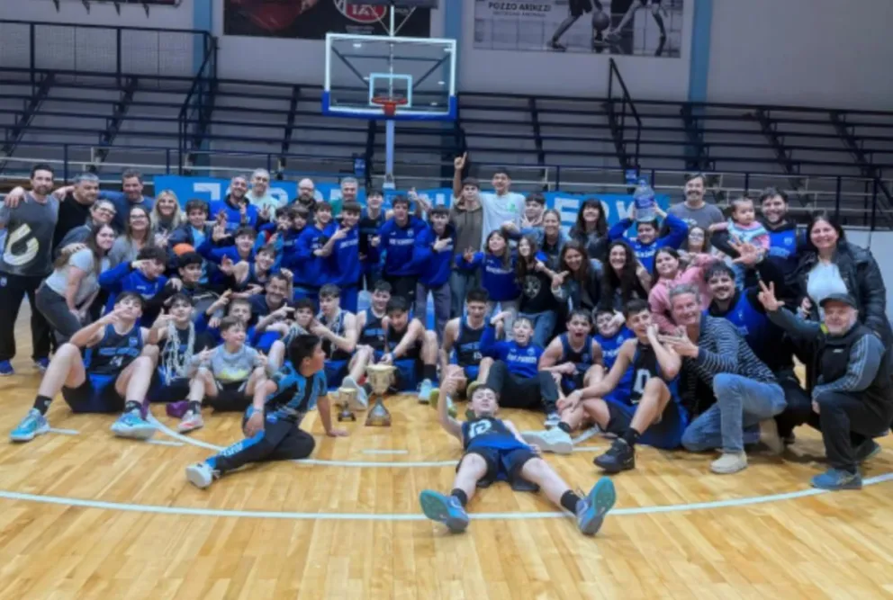 Jorge Newbery campeón de la Copa Centenario.