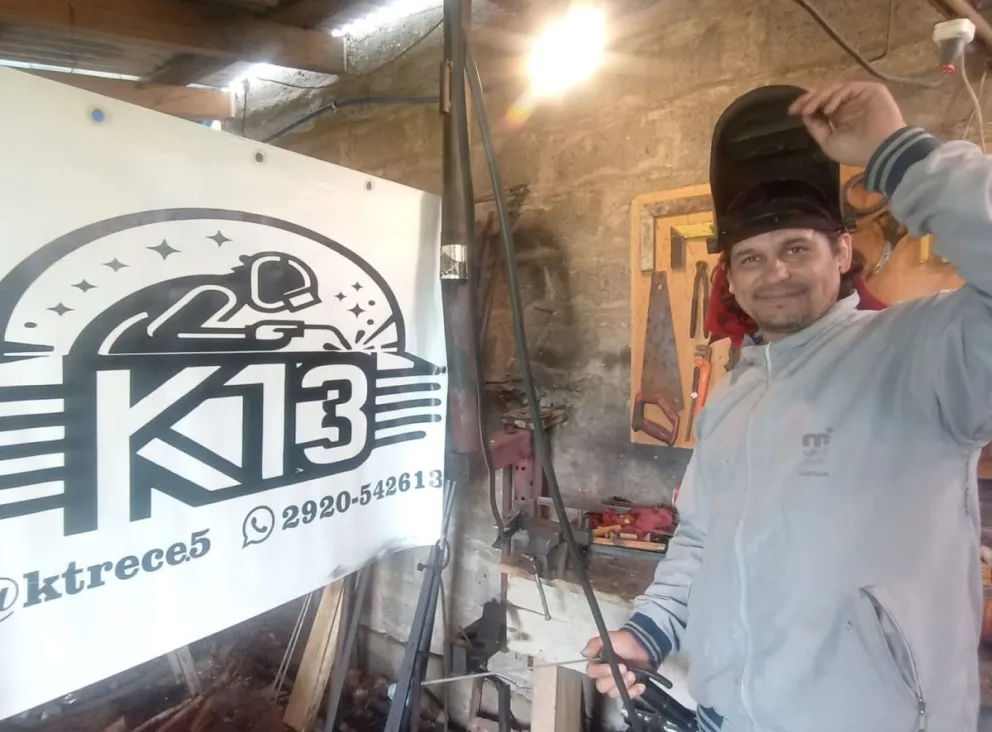 El arte de la herrería en manos de David Santiago Pérez.
