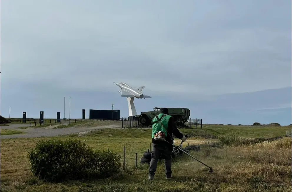 Operativos de limpieza en El Cóndor. 