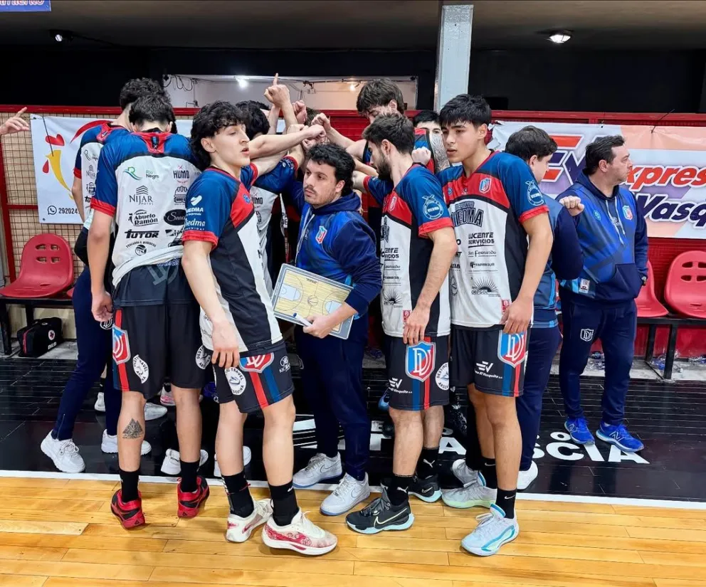 Se enfrentará a San Martín de Marcos Juárez en semifinales.