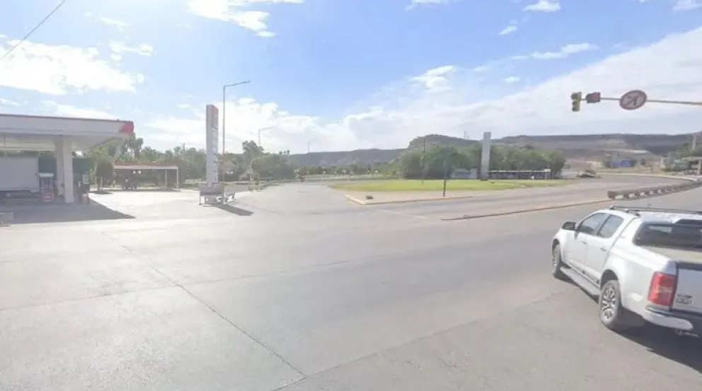 El puente está en la continuidad hacia el oeste de la avenida Rivadavia. (Foto archivo)