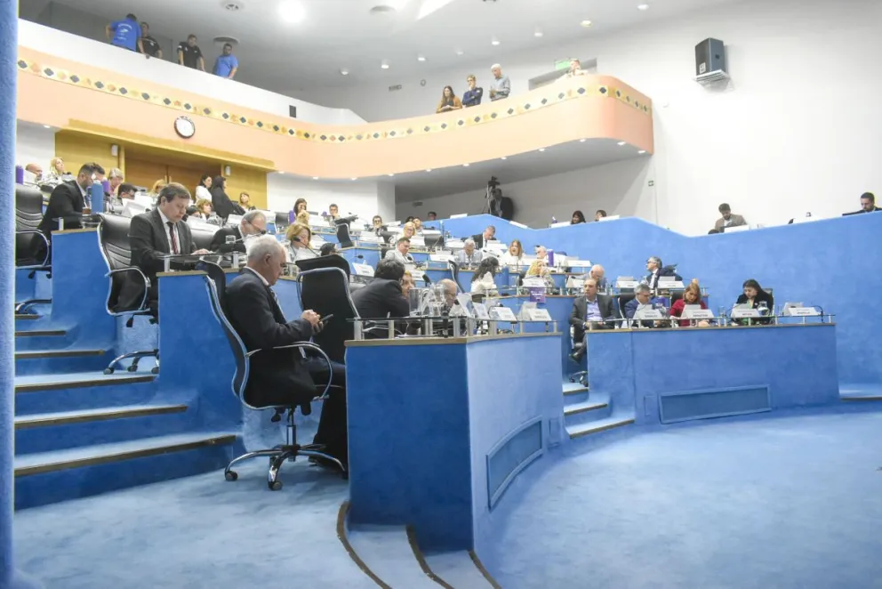 Judiciales enojados. Foto de archivo.
