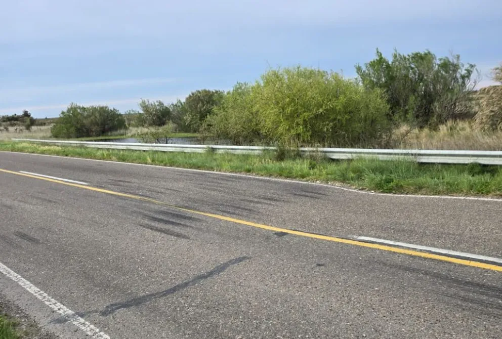 El "pozo" podría convertirse en trampolín, de acuerdo a la velocidad que desarrolla el vehículo. Fotos gentileza.