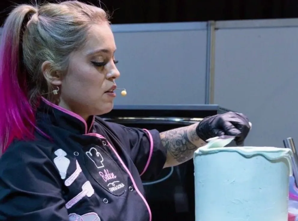 Belén Tarragona tiene más 15 años de trabajo profesional en cocina y pastelería.