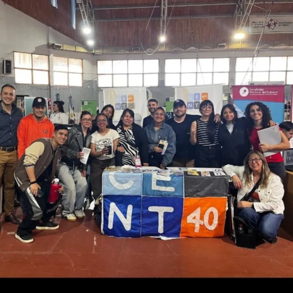 Estudiantes del Cent 40. Foto de archivo. 