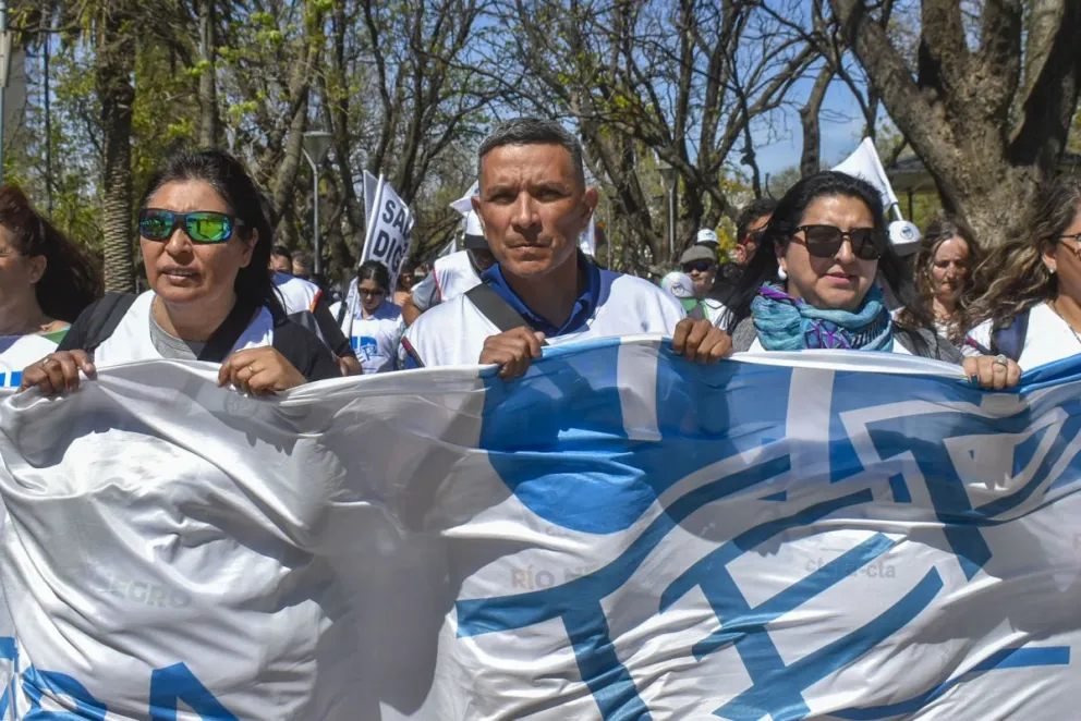 Movilización de Unter en Viedma. Foto archivo. 