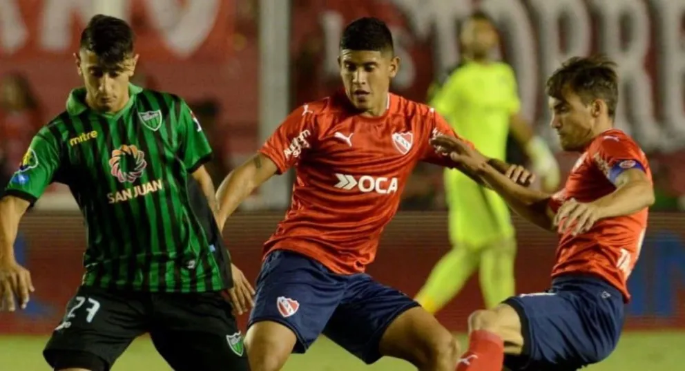 Partido por la fecha 13 del Torneo Clausura.