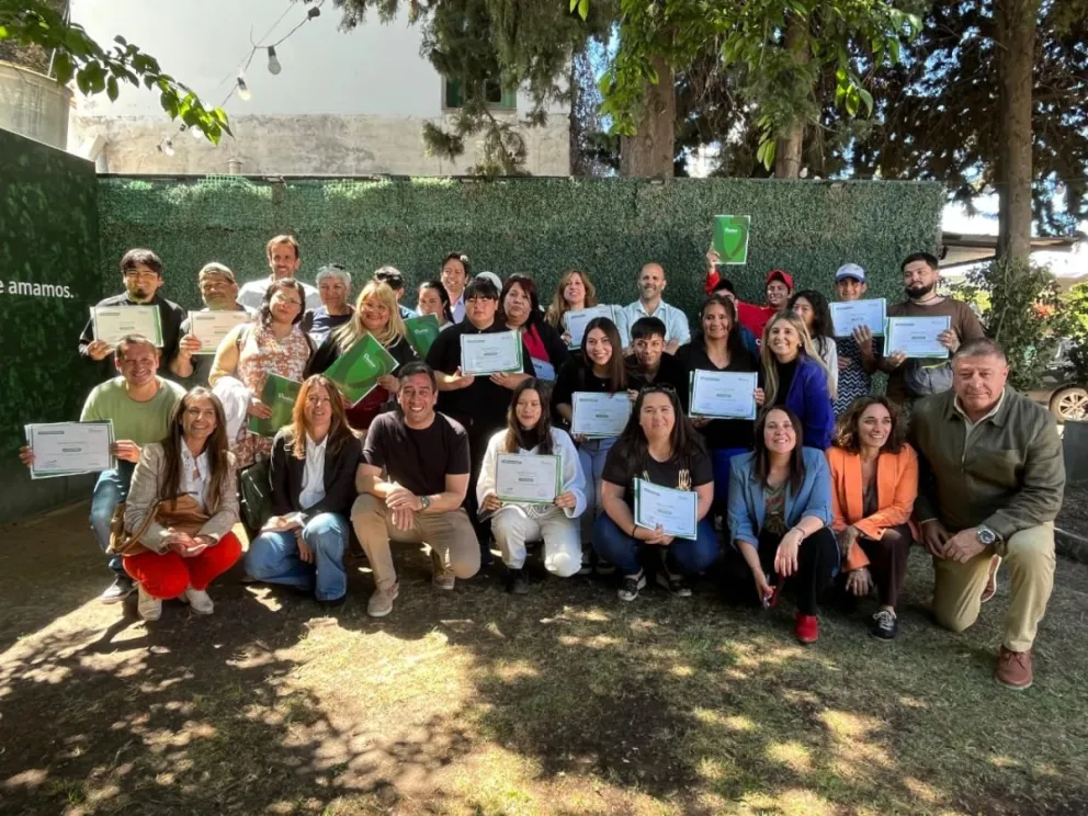 También se otorgaron asistencias a proyectos de fabricación y producción. Fotos: Municipio de Viedma.