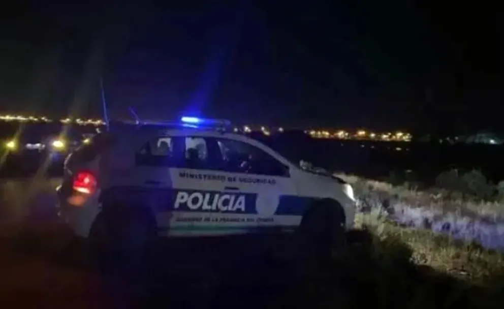 El cuerpo del reginense asesinado en Chubut se encontraba en una playa de difícil acceso a 14 kilómetros de Rawson. Foto: gentileza