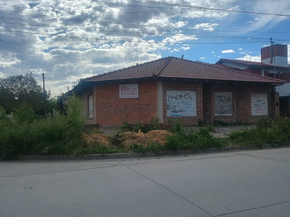 Hay más casas en venta que en alquiler en el centro de Viedma. Fotos Vanesa Schwemmler para NoticiasNet. 