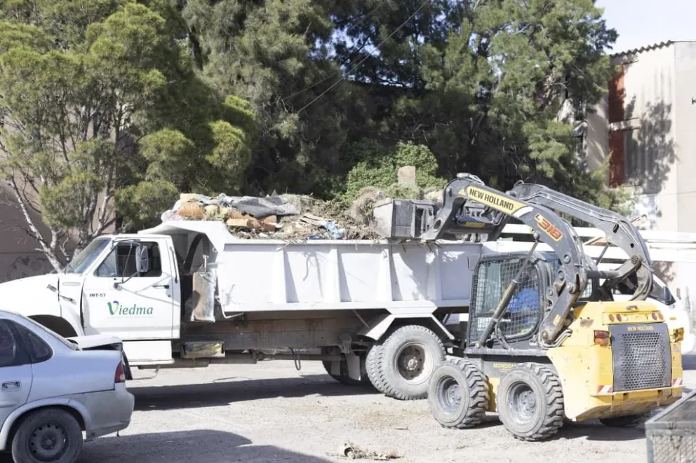 La acción era esperada por los vecinos y contó con la colaboración de la Junta Vecinal.