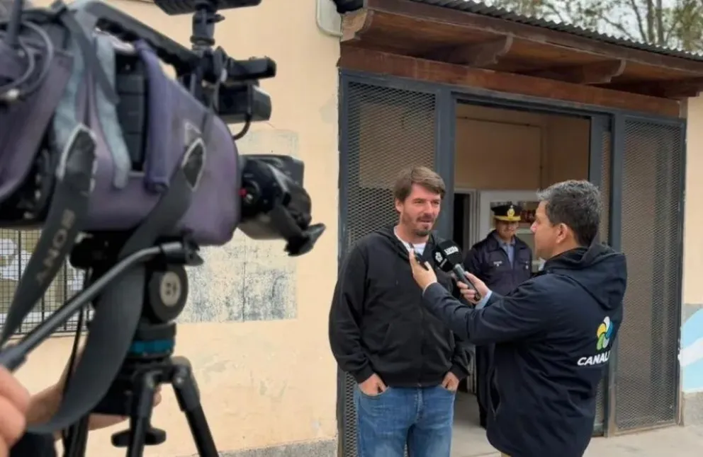 El intendente de Cipolletti destacó la importante de confirmar con el voto la vigencia del sistema democrático. Foto: Prensa Municipalidad.