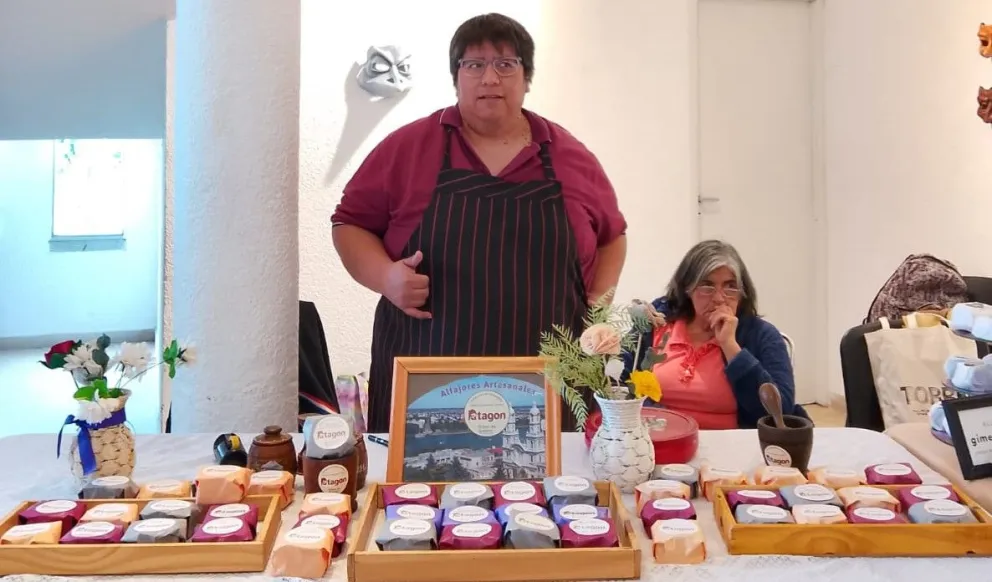 Antiel participando en la primera Expo Alfajor en Viedma. 