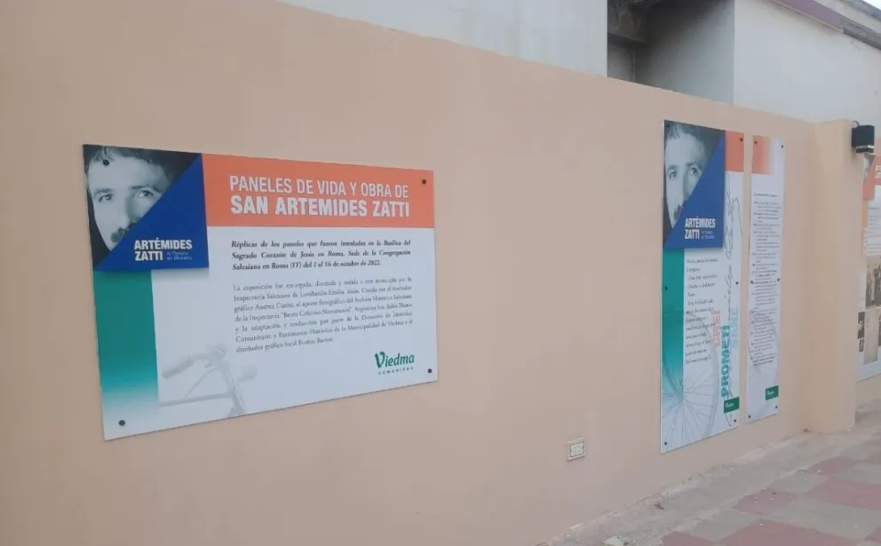 Los paneles pueden ser visitados por vecinos y turistas. Fotos: Vanesa Schwemmler. 