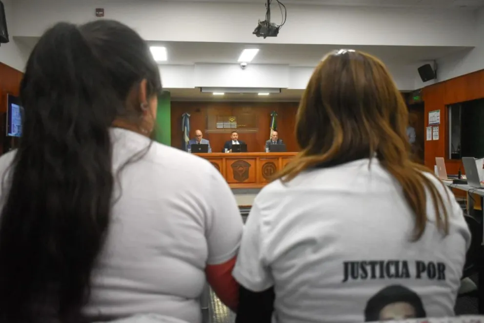 Los jueces Marcelo Álvarez, Marcelo Chironi y Carlos Reussi son los que llevan adelante el juicio oral y público 