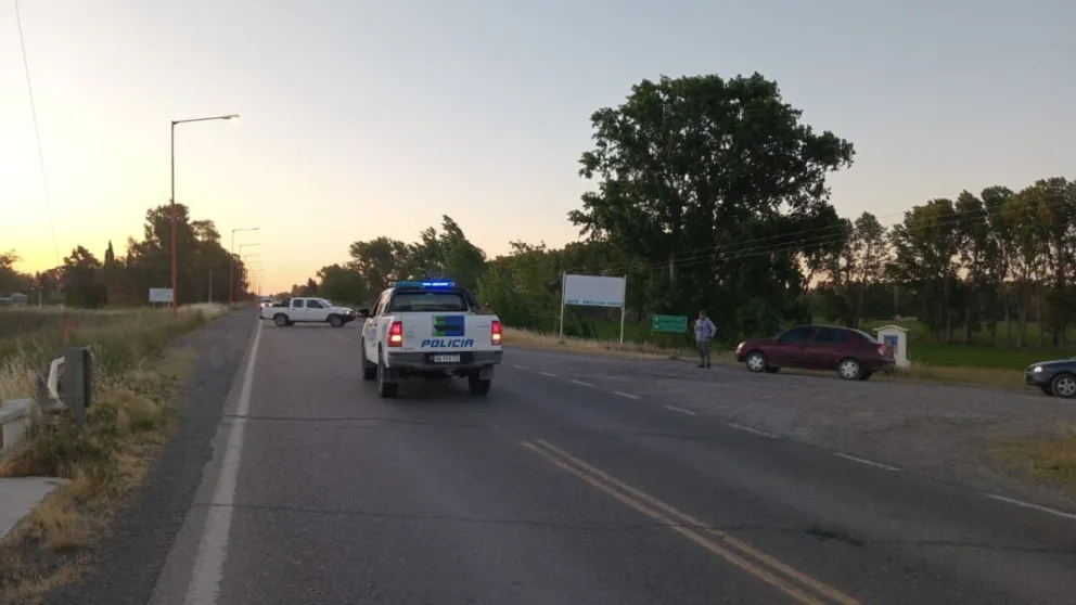 Personal policial acudió al lugar del accidente. 