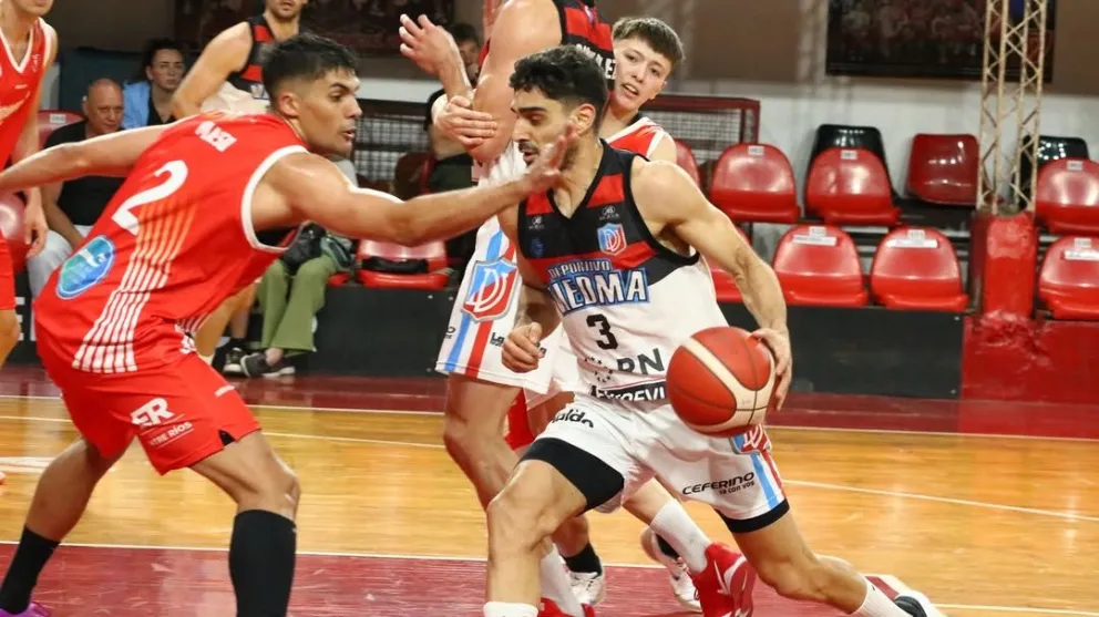 Triunfazo del Deportivo Viedma. Fotos: Prensa Rocamora.