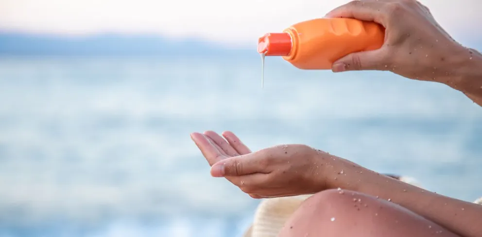 El sol está más fuerte que nunca: la prevención debe ser todo el año, no solo en verano. 