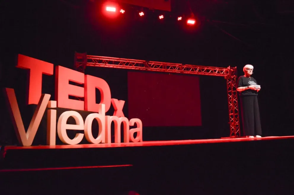 TEDxViedma disponible para todo el mundo a través de Youtube, tras un éxito en la ciudad. Fotos Emanuel Mirenghi para NoticiasNet. 