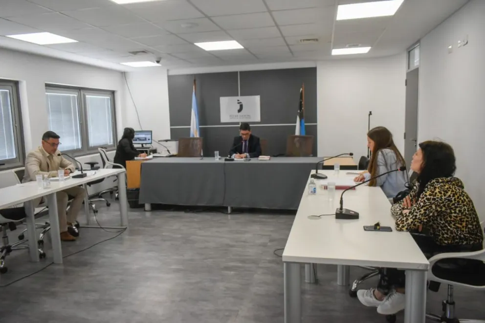 La audiencia fue presidida por el juez González Sacco. Foto NoticiasNet.