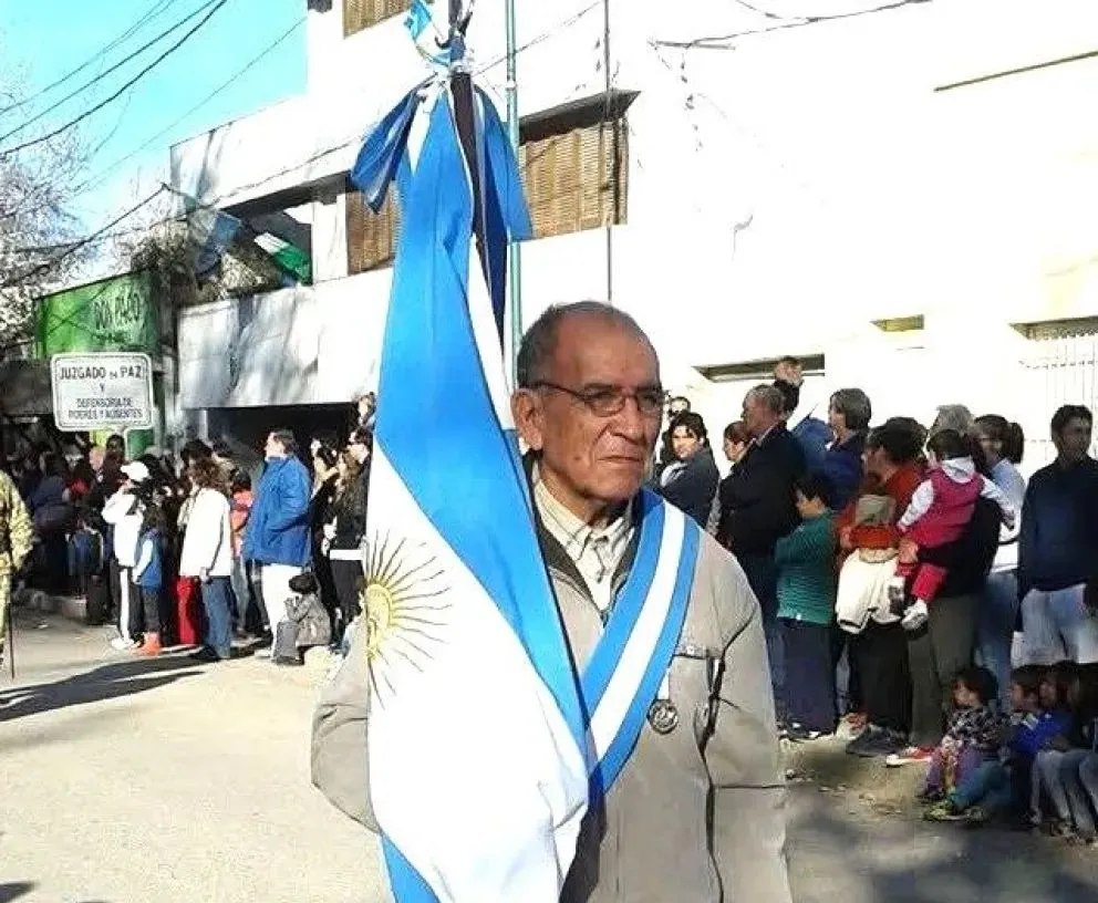 El mural de Chelo Candia en la casa de Aladino Uribe se convirtió en un punto de memoria para vecinos y vecinas de Allen, especialmente cada 2 de abril. Foto: redes