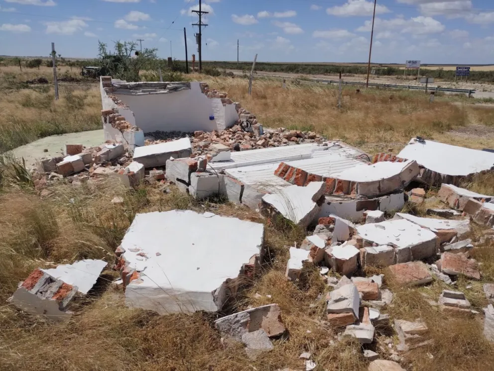 La ermita quedó completamente destruida. 