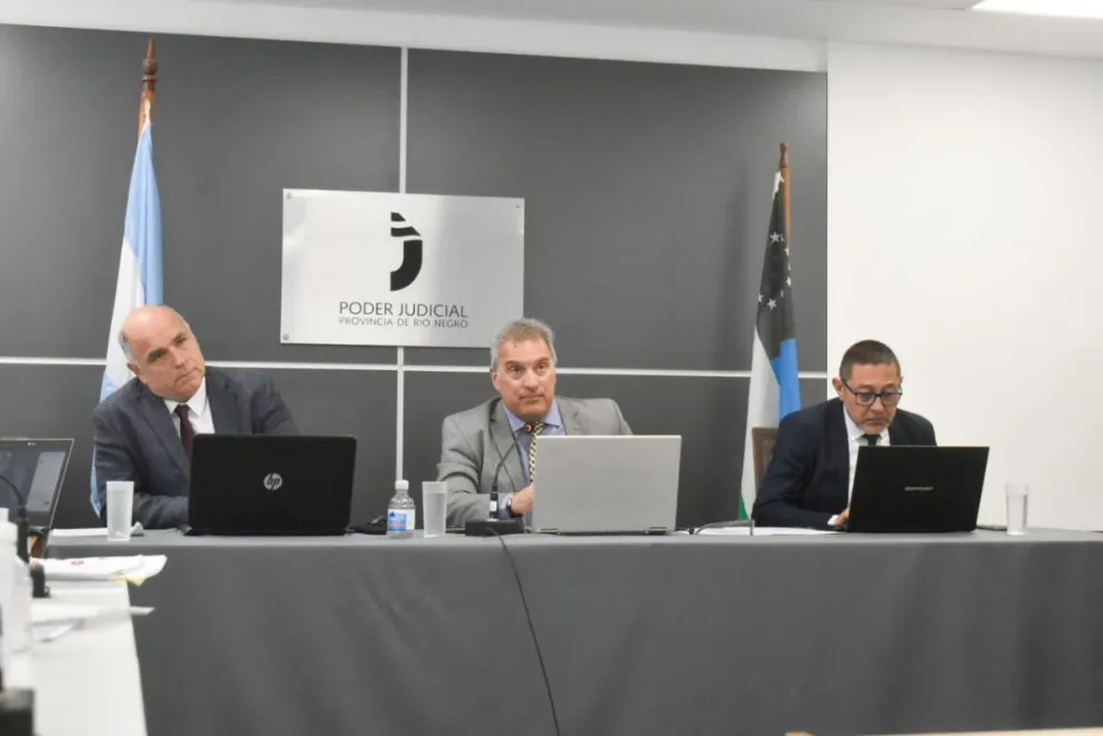 Los jueces Guillermo Bustamente, Juan Chironi y Carlos Reussi (Foto: NoticiasNet)