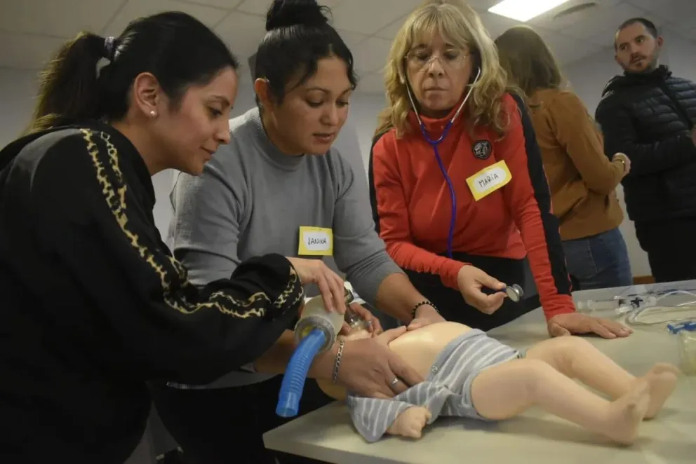 La capacitación está a cargo de profesionales del Servicio de Neonatología. Foto: archivo de NoticiasNet 