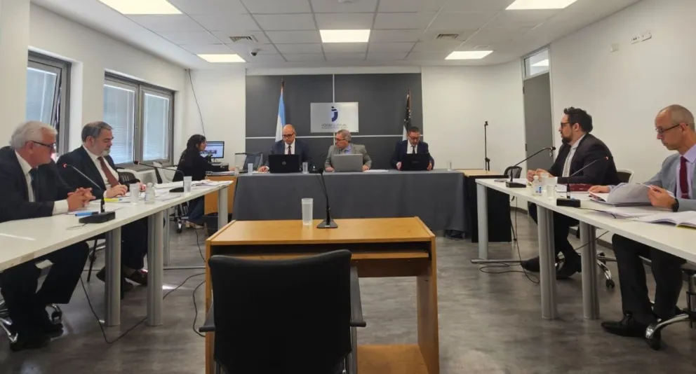 Advirtieron "un patrón sostenido de violencia" en el acusado.