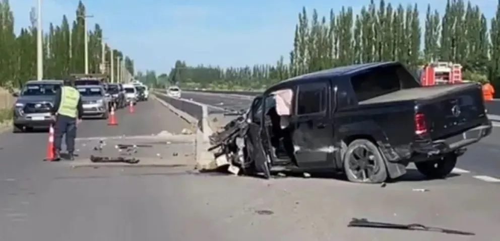 La Amarok quedó a unos 100 metros del otro vehículo. El siniestro se produjo esta mañana. Foto: gentileza.
